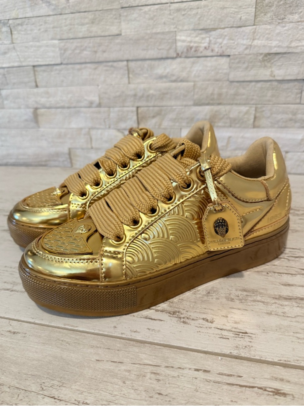 Kurt Geiger London Women's 40EU Southbank Tag Gold Metallic Platform Sneakers - Picture 11 of 12